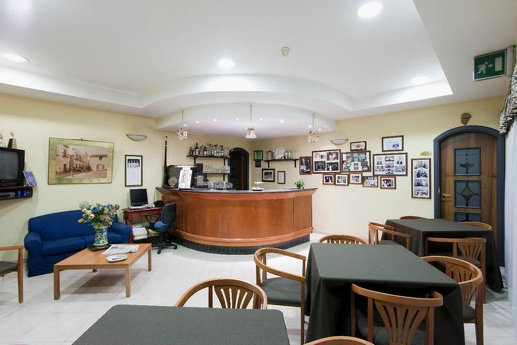 Hotel Scrivano Randazzo Zewnętrze zdjęcie